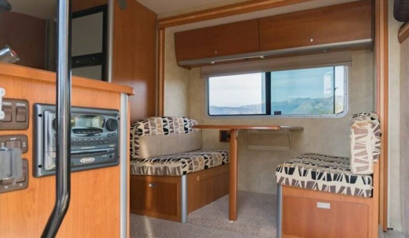 2008 Winnebago VIEW 24J CLASS C full