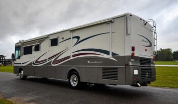 2003 Winnebago Journey 39W full