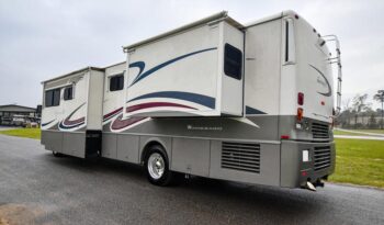 2003 Winnebago Journey 39W full