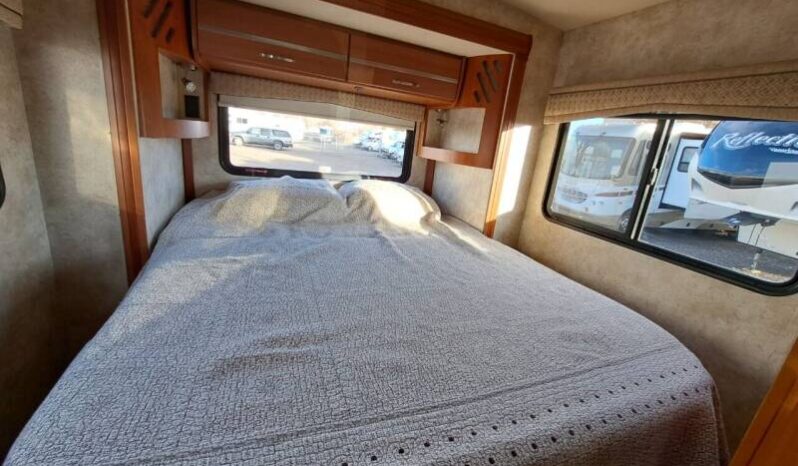 2012 Winnebago Itasca Navion iQ 24G full