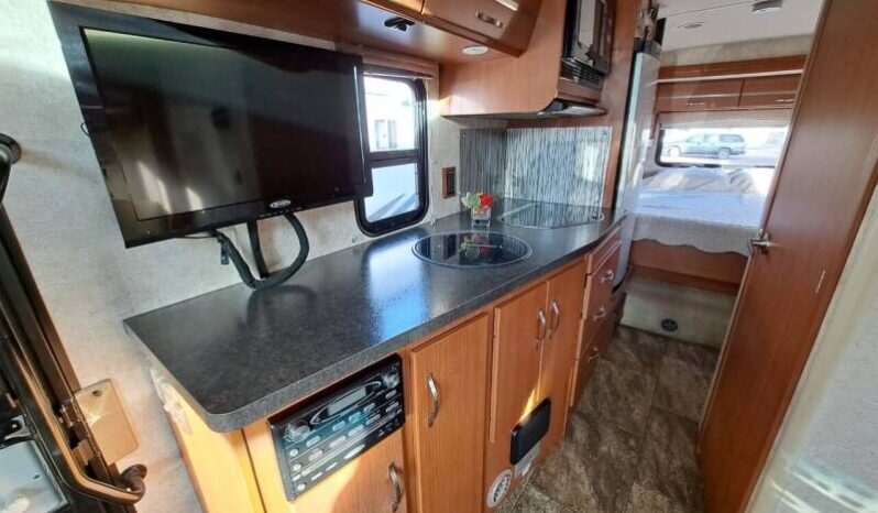 2012 Winnebago Itasca Navion iQ 24G full