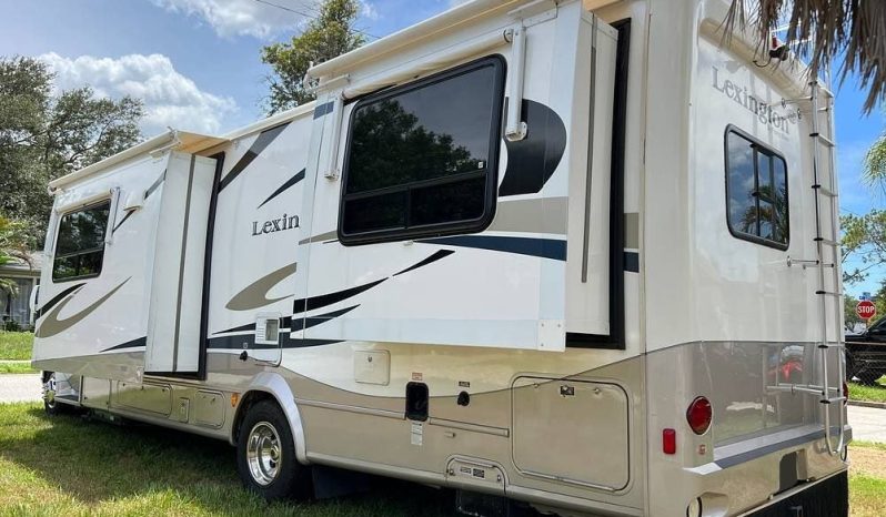 2012 Forest River Lexington 283TS full