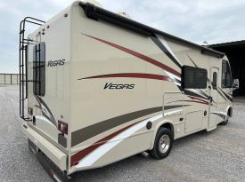 2018 Thor Motor Coach Vegas 25.3