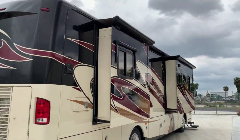 2009 Holiday Rambler Endeavor 38PDQ full