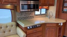 2009 Holiday Rambler Endeavor 38PDQ full